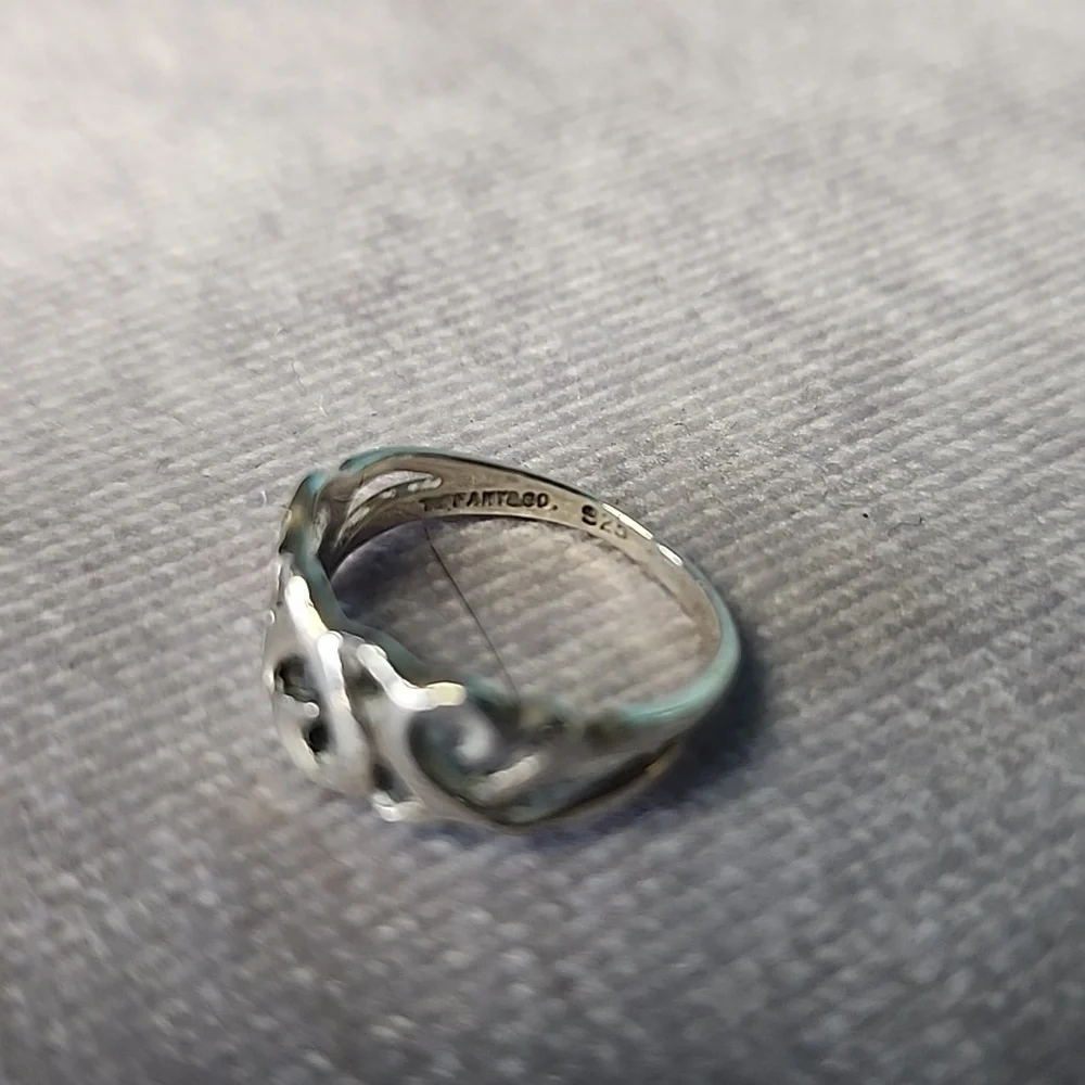Tiffany & Co. Sterling Silver Triple Heart Paloma Picasso Ring Sz. 4.5 - Picture 6 of 8